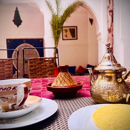 Riad Le Dromadaire Bleu By Weekome Marrakesh Exterior foto