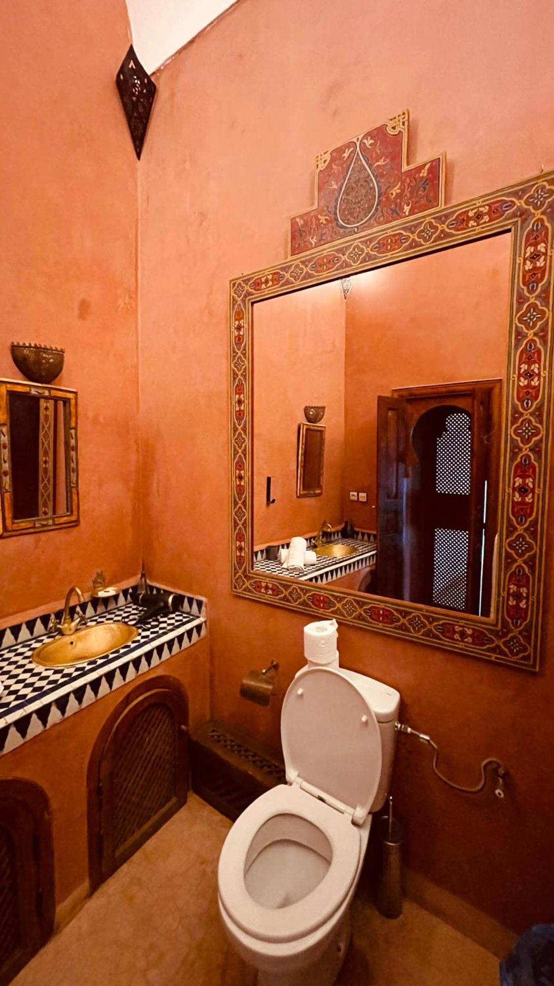 Riad Le Dromadaire Bleu By Weekome Marrakesh Exterior foto