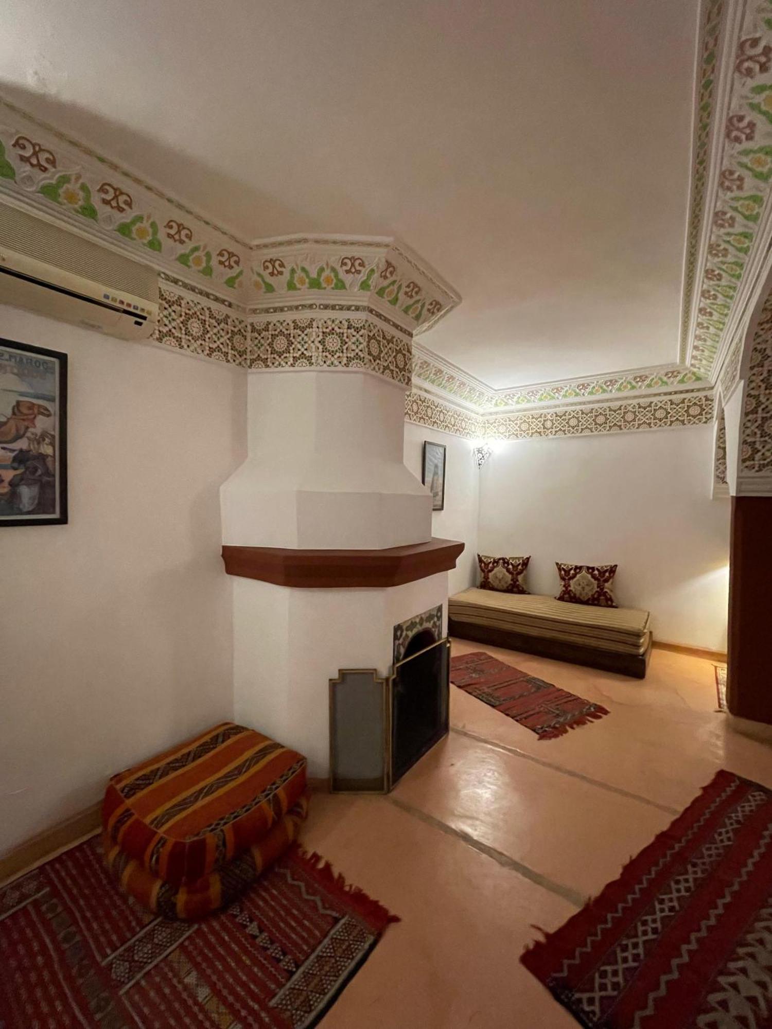 Riad Le Dromadaire Bleu By Weekome Marrakesh Exterior foto