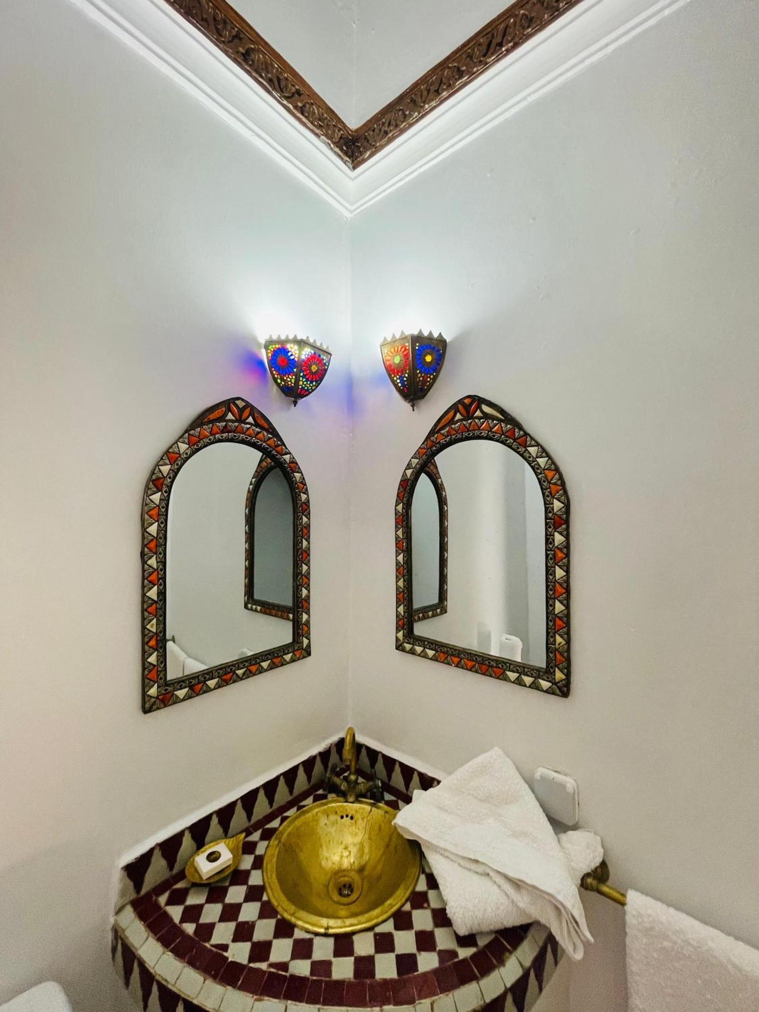 Riad Le Dromadaire Bleu By Weekome Marrakesh Exterior foto
