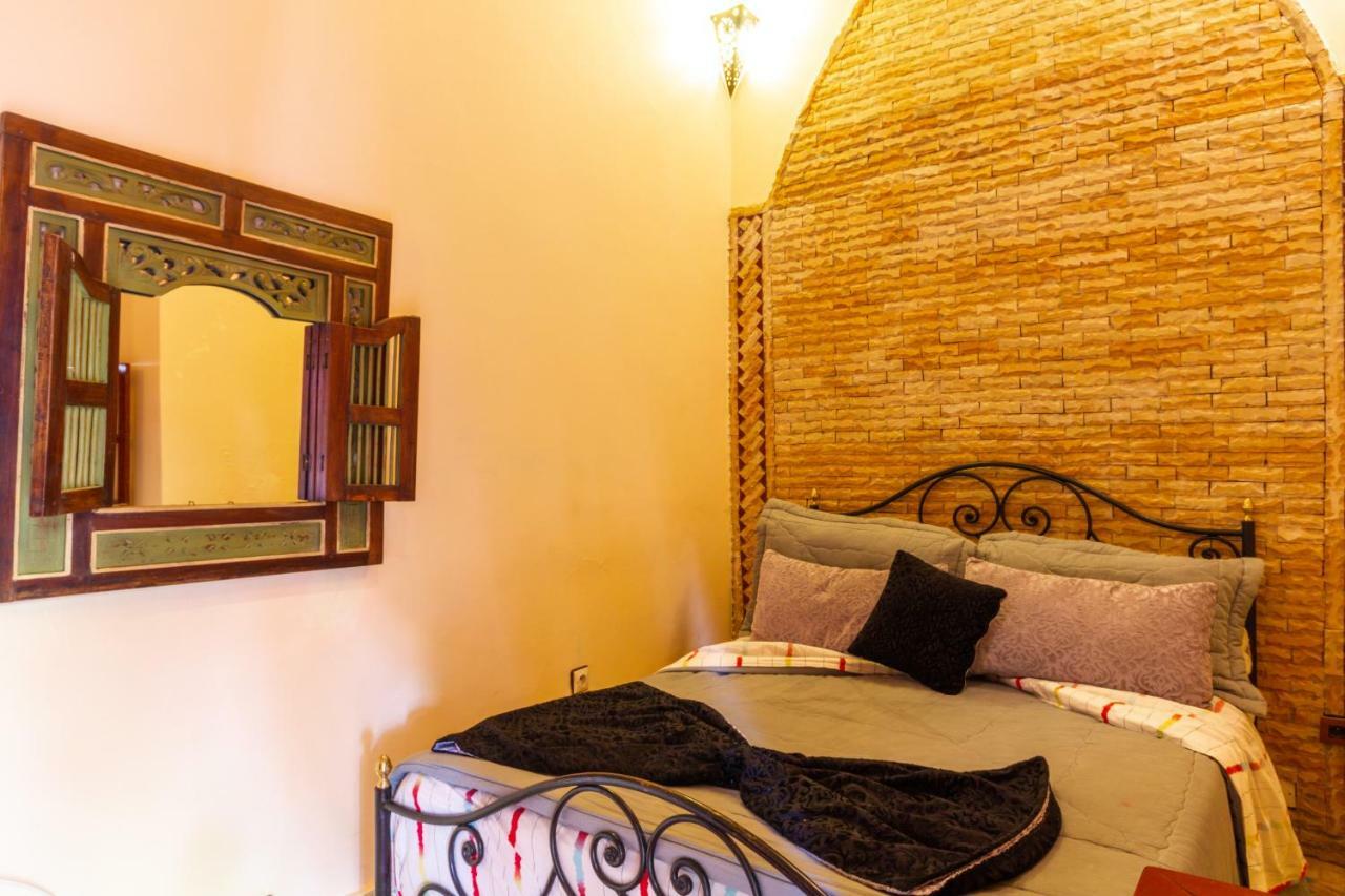 Riad Le Dromadaire Bleu By Weekome Marrakesh Exterior foto